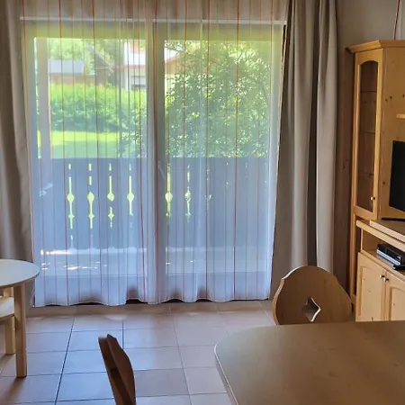 Daire Gartenappartement Hermagor-nassfeld Hermagor-Pressegger See