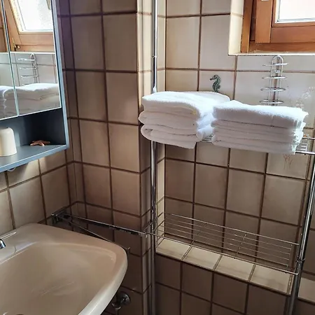 Gartenappartement Hermagor-nassfeld * 黑马戈尔